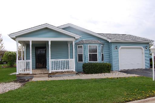 315 Belmont Ct., Grayslake, IL 60030