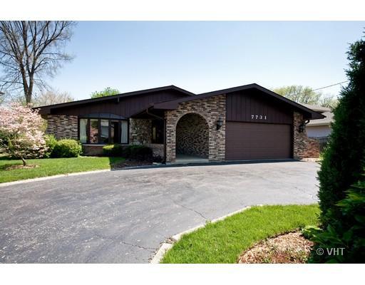 7731 Eleanor Pl., Willowbrook, IL 60527