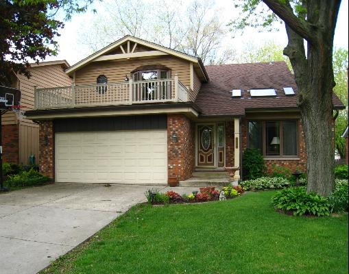 124 Kenilworth Ave., Glen Ellyn, IL 60137