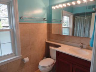 8342 Lowell Ave., Skokie, IL 60076