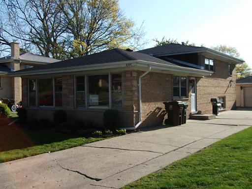 9741 Karlov Ave., Skokie, IL 60076
