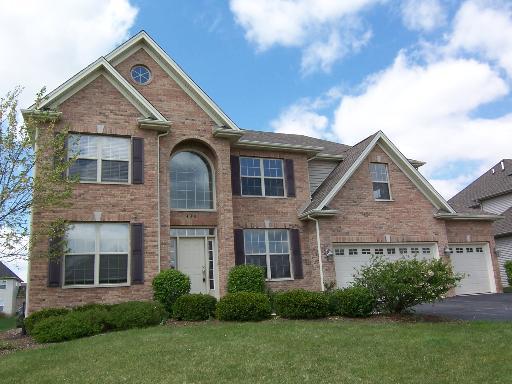 448 Bennett Dr., North Aurora, IL 60542