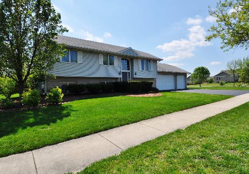 7953 Old Mill Rd., Frankfort, IL 60423
