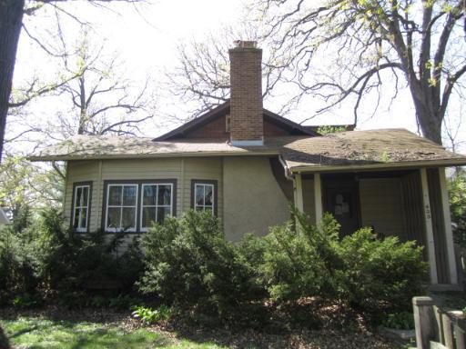 433 8th St., Wilmette, IL 60091