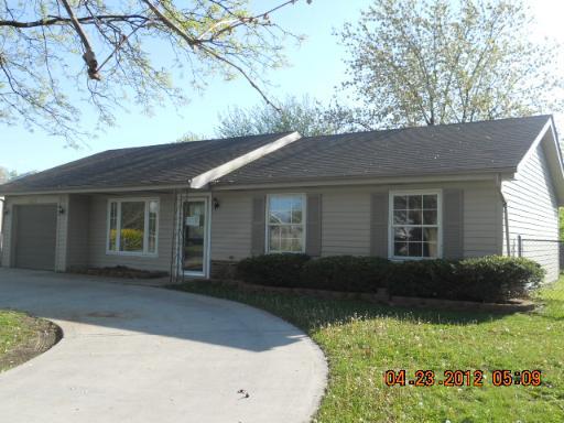 631 Chesapeake Dr., Bolingbrook, IL 60440