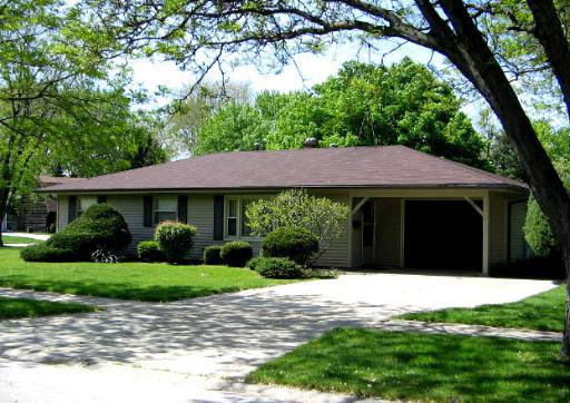 761 Strawberry Ct., Aurora, IL 60506