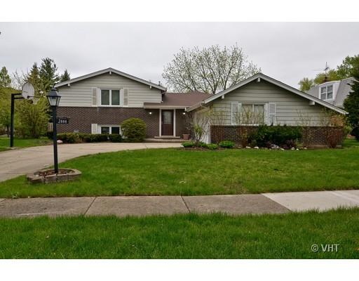 2444 Briarford Ln., Northbrook, IL 60062