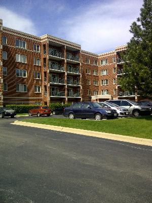 4210 N Natchez Ave. #509, Chicago, IL 60634