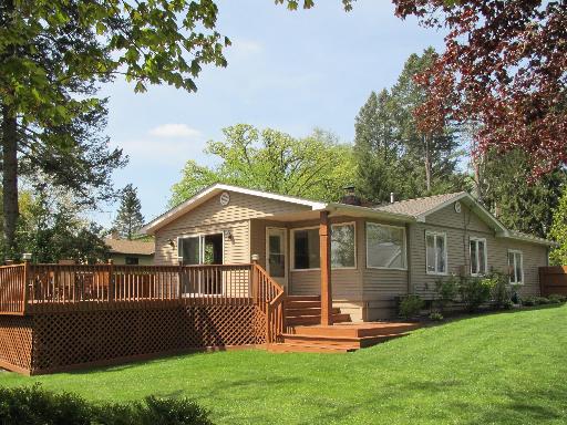 4618 W Shore Dr., Wonder Lake, IL 60097