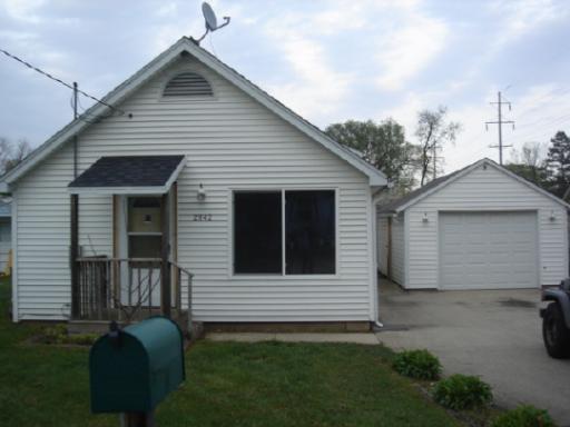 2842 Hanson St., Rockford, IL 61109