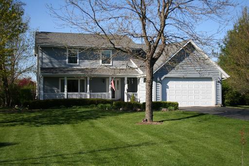 1723 Sterling Dr., Sycamore, IL 60178