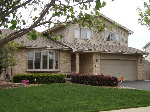 2758 Bluestone Bay Dr., New Lenox, IL 60451