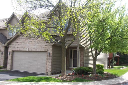 558 Silver Aspen Cir., Crystal Lake, IL 60014