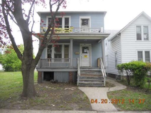 139 S 14th Ave., Maywood, IL 60153