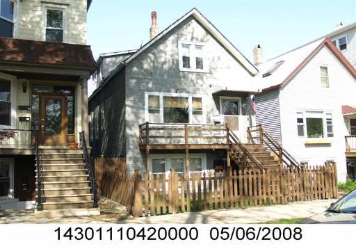 3010 N Hoyne Ave., Chicago, IL 60618