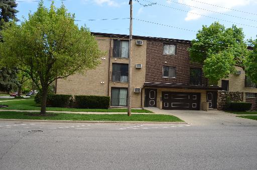 1405 Ashland Ave. #2D, Des Plaines, IL 60016