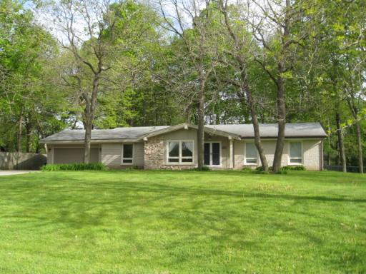 5570 Dorchester Dr., Rockford, IL 61108