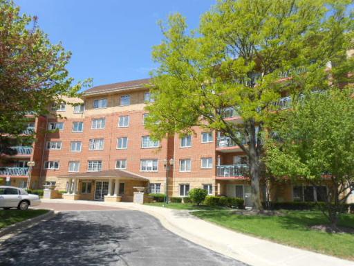730 Creekside Dr. #203C, Mount Prospect, IL 60056