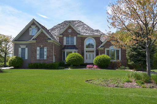 1419 Bull Valley Dr., Woodstock, IL 60098