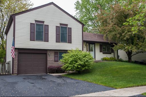 251 Polk Ct., Bartlett, IL 60103