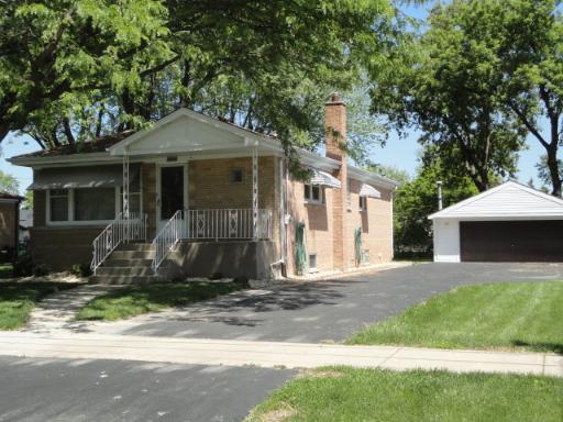 8351 S Leclaire Ave., Burbank, IL 60459