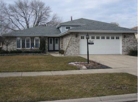 10116 S Mansfield Ave., Oak Lawn, IL 60453