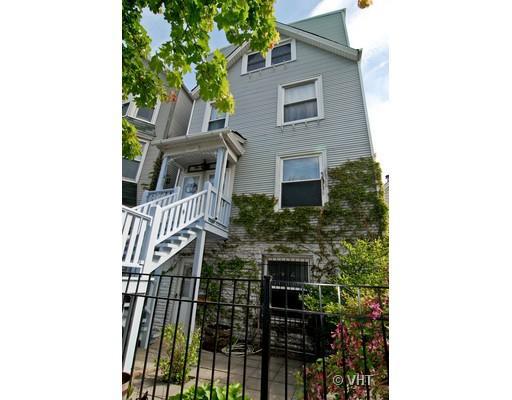 1507 W Nelson St., Chicago, IL 60657