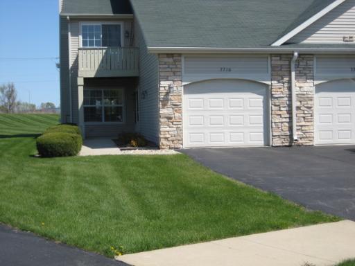 7714 Creek Bend, Rockford, IL 61114