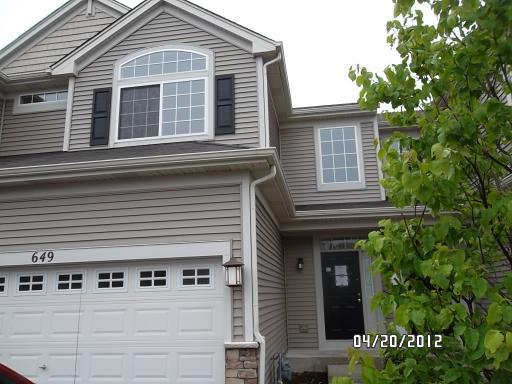 649 Jade Ln., Round Lake, IL 60073