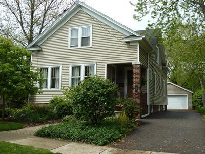 444 North Ave., Barrington, IL 60010