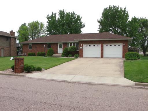 809 Clark St., Oglesby, IL 61348