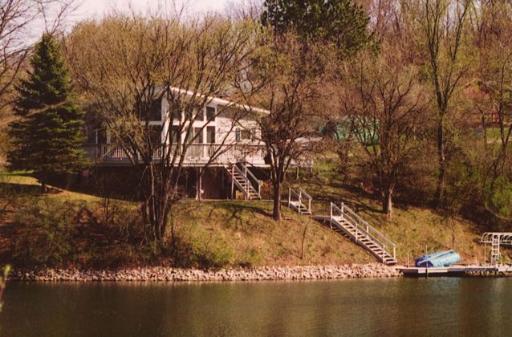 2-535 Magnolia Ct., Putnam, IL 61560