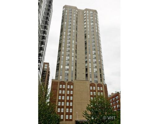 645 N Kingsbury St. #2206, Chicago, IL 60654