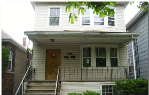 8111 S Houston Ave., Chicago, IL 60617