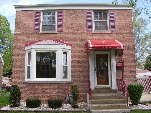 3825 Adams St., Bellwood, IL 60104