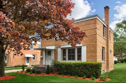 1541 Kemman Ave., La Grange Park, IL 60526