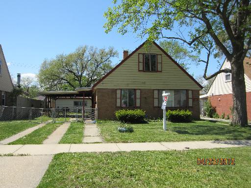 288 Paxton Ave., Calumet City, IL 60409