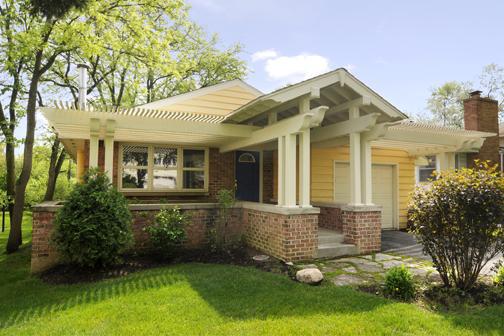 243 Bryant Ave., Glen Ellyn, IL 60137