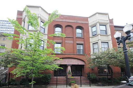 15 E Division #1W, Chicago, IL 60610
