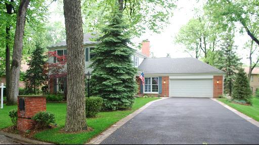 4208 Oaksbury Ln., Rolling Meadows, IL 60008