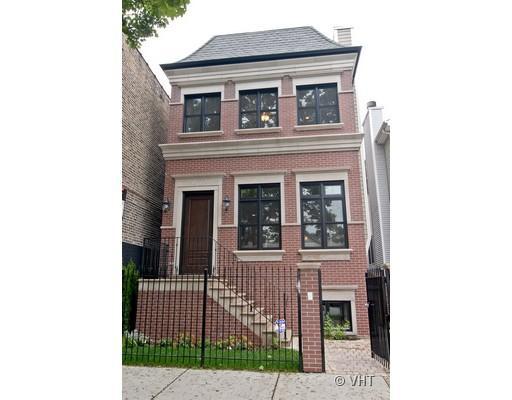 1905 W Wellington Ave., Chicago, IL 60657