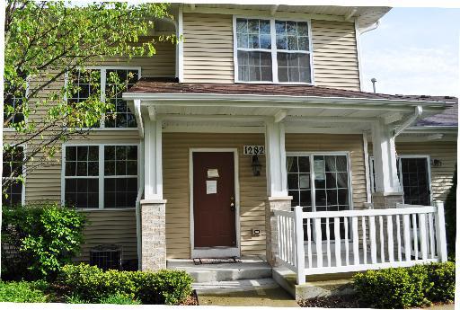 1282 Walnut Glen Dr., Crystal Lake, IL 60014