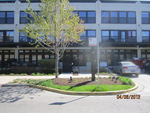 1033 W 14th Pl. #211, Chicago, IL 60608