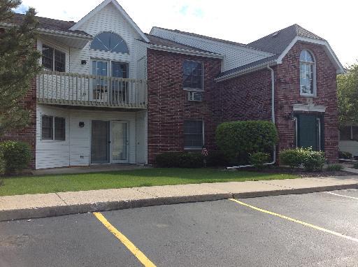 501 Leah Ln. #1A, Woodstock, IL 60098