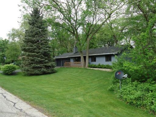 13795 Beaver Dr., Roscoe, IL 61073