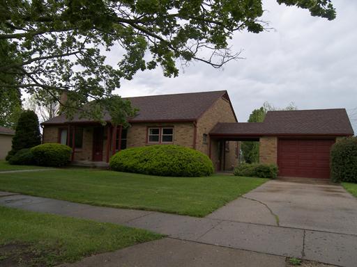 331 S School Ave., Oglesby, IL 61348