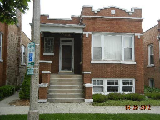 2229 S Wesley Ave., Berwyn, IL 60402