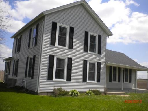 1212 Fisk Rd., Compton, IL 61318