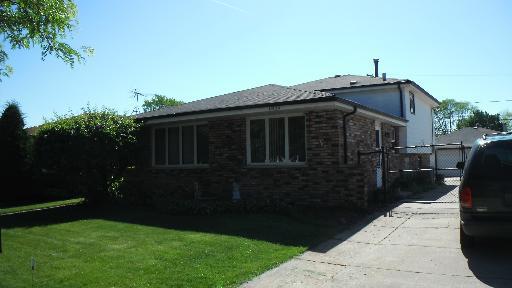 11824 S Leclaire Ave., Alsip, IL 60803