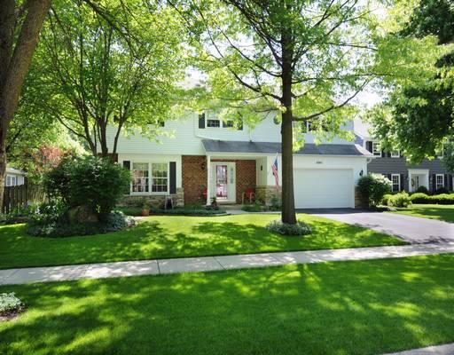 680 Lookout Ct., Naperville, IL 60540